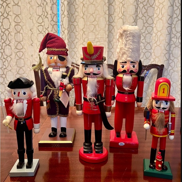 Nutcracker Train Conductor & Fireman Wood Vtg 80-90’s (see more Nutcrackers) - Picture 6 of 7